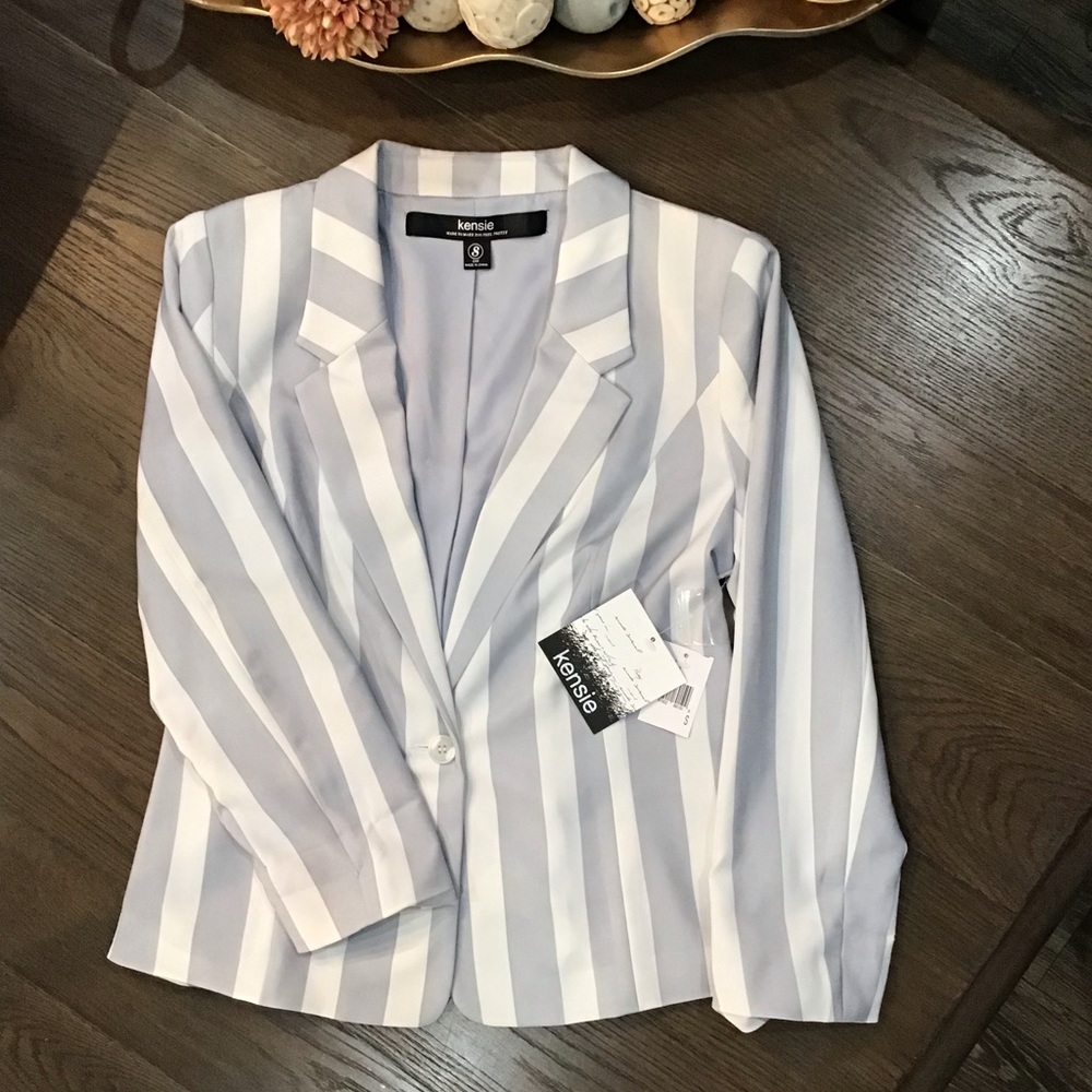 Kensie Striped Blazer